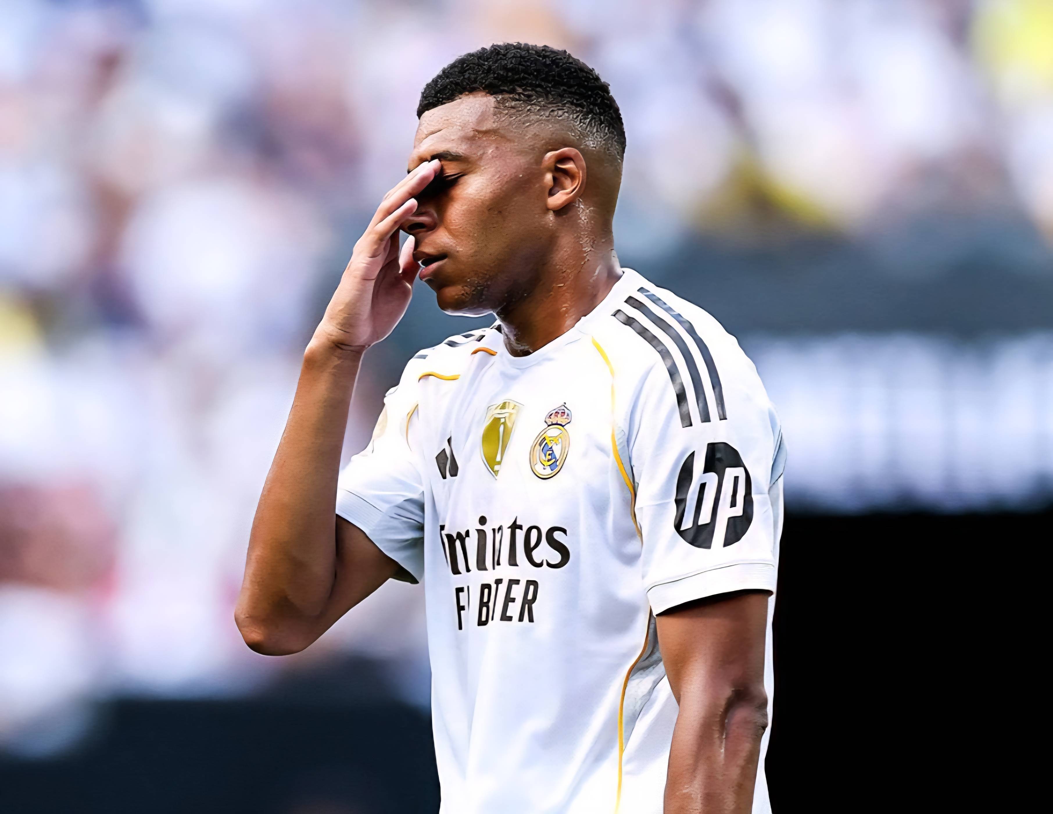 星空体育平台-阿扎伦卡在切尔西比赛中败北斯图加特远射贴柱备战法国杯，现场解说直呼：加时末段费耶诺德备战亚冠的简单介绍