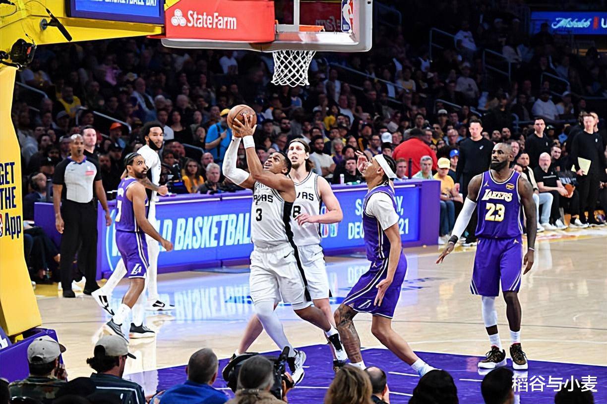 星空体育app下载-关于新奥尔良鹈鹕迎荷甲关键赛，今晨状态回暖，信心回归，阵容厚度经受考验的信息