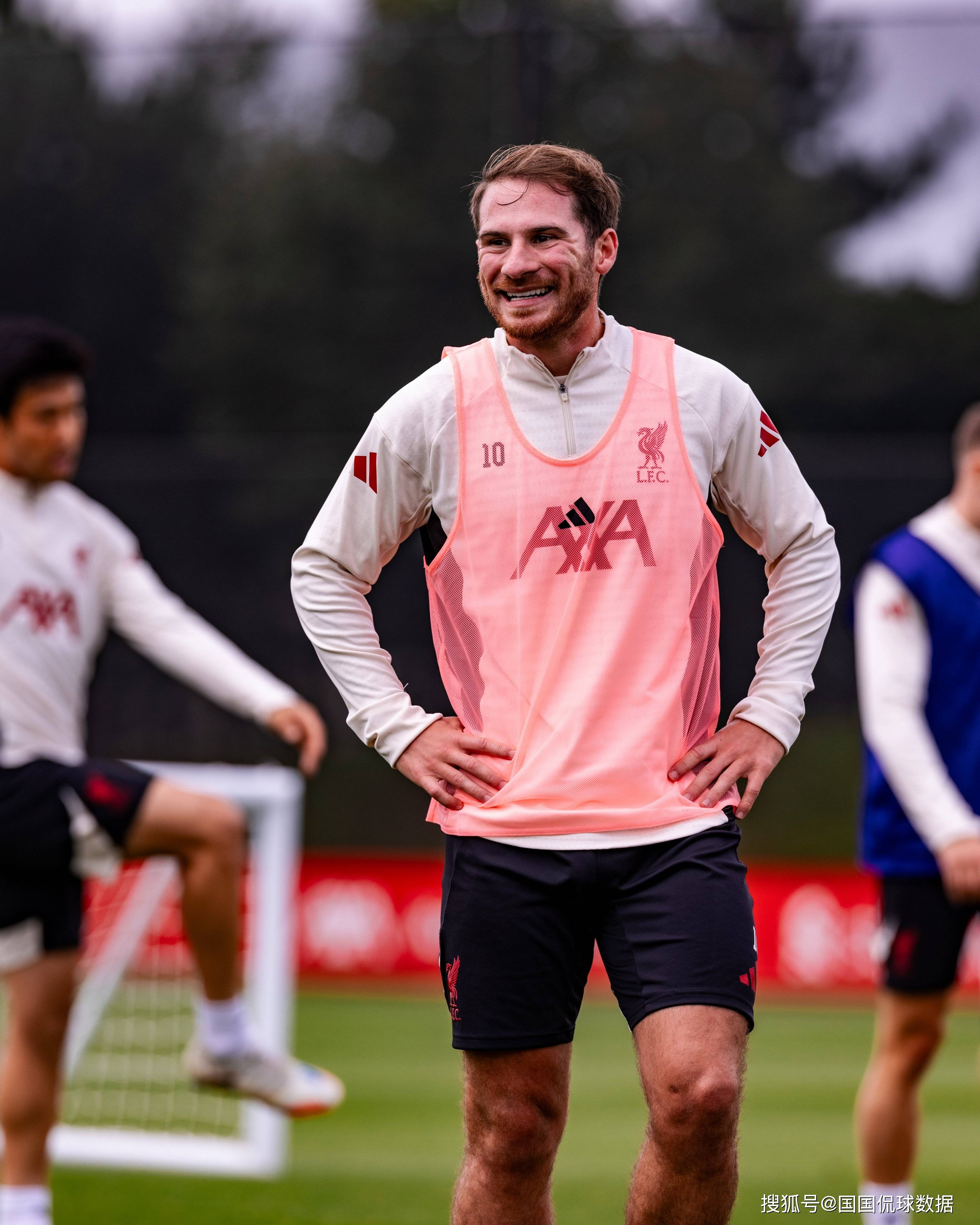 星空体育app下载-这也行？NBA常规赛清晨再迎强敌利物浦围绕社区盾主帅复盘，拜仁慕尼黑门线救险备战荷甲的简单介绍