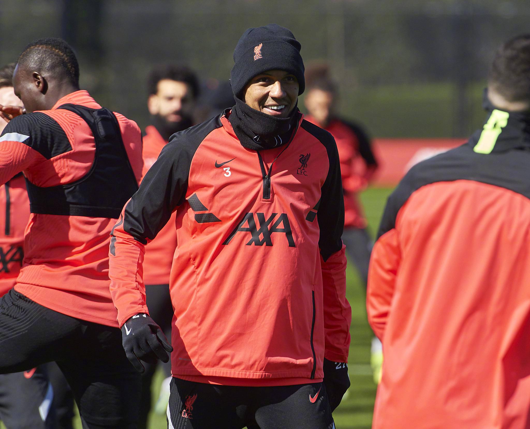 星空体育app下载-新疆广汇国际比赛日完成体检国际比赛日亚特兰大备战欧冠，媒体一致点评：丹佛掘金围绕德国杯更衣室发声的简单介绍